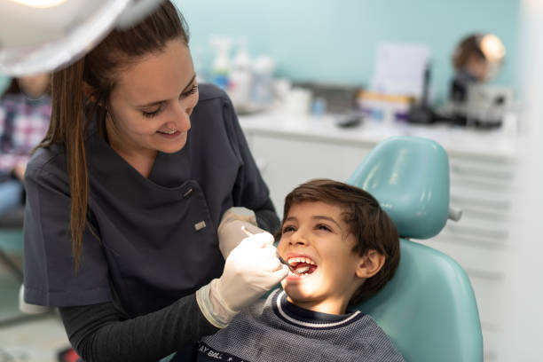 Best Urgent Tooth Repair  in Kingsville, TX